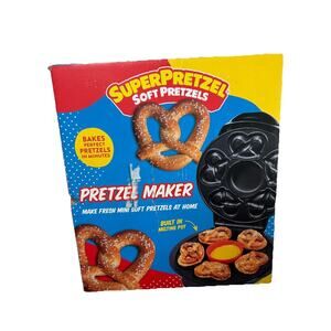 SUPER PRETZEL Soft Pretzels Black MAKER With Cheese Warmer NEW Sealed